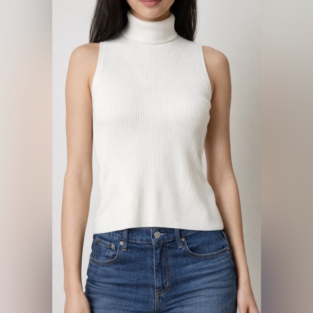 C Ets. 1946 | Ribbed White Turtleneck Sweater